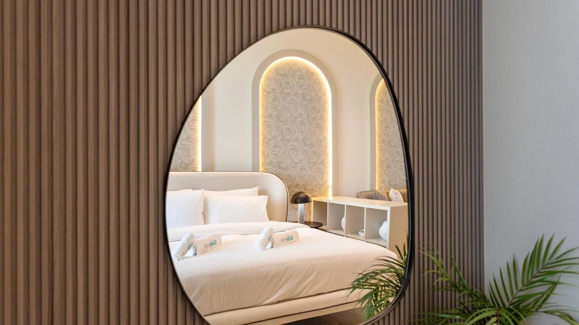 Apartment Stunning Studio With Private Jacuzzi In Trillionaire Dubai